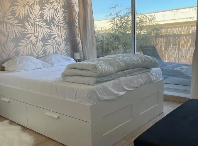 Le Cocon D'emie - Clim - Parking * نيم